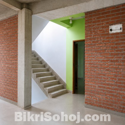 Commarcial Space For Rent
